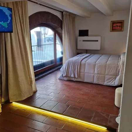 Suite Del Mercante-2
